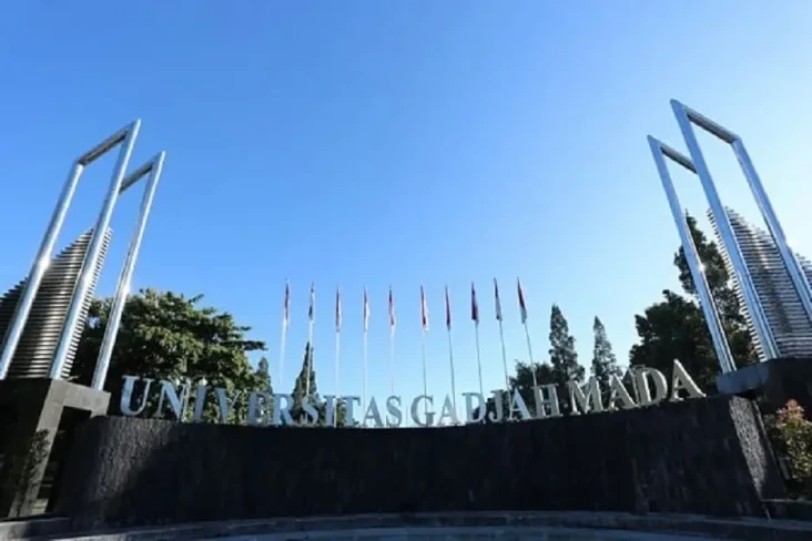 Mau Mudah Masuk UGM?...