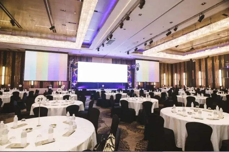5 Corporate Events yang...