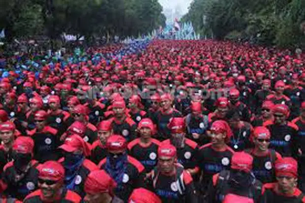 Ribuan Buruh Bakal Geruduk...