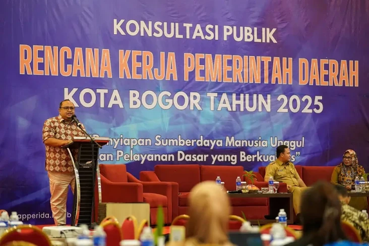 Hadiri Konsultasi Publik...