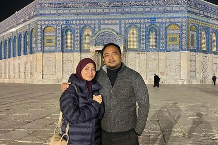 Tembus Palestina, Meisya...