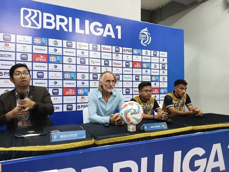 Persija Jakarta Main...