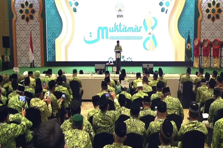 JK: Muktamar VIII Baru...