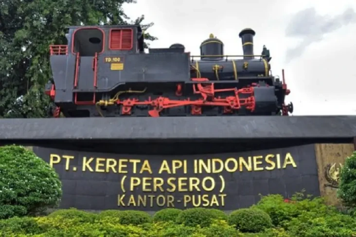 PT KAI Buka 10 Lowongan...