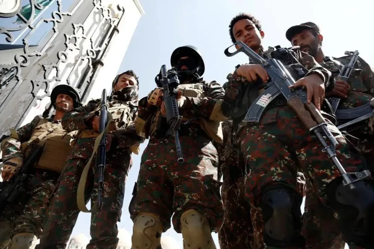 Terus Diserang, Houthi...