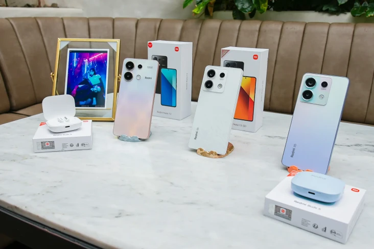 Redmi Note 13 Series...