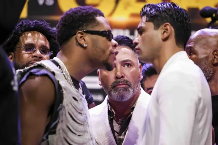 Devin Haney vs Ryan...