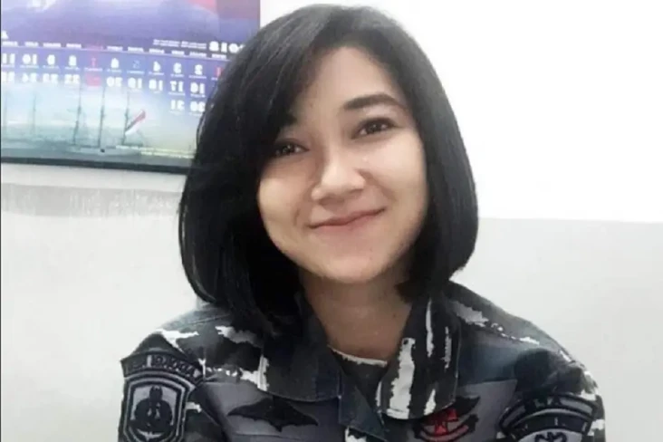 Ambar Dwi Klaudiyah...