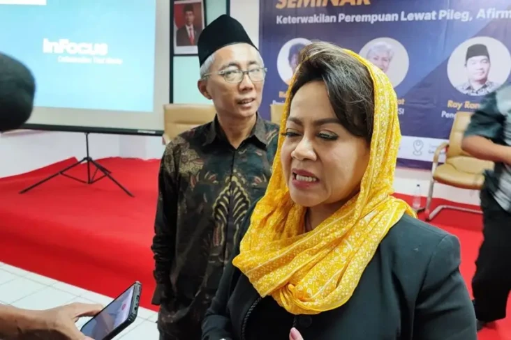 Golkar: Caleg Perempuan...
