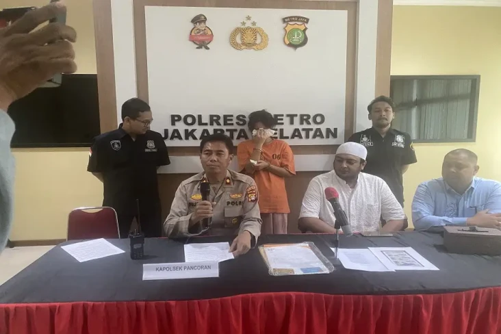 ART Nekat Curi Uang...