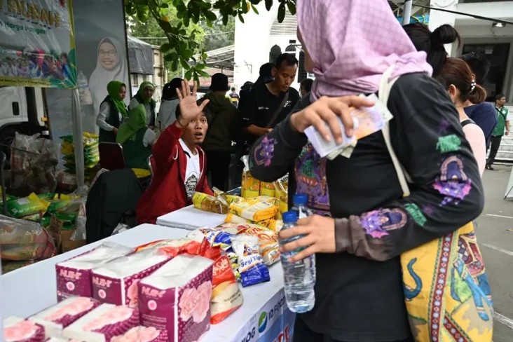 MCMI Gelar Pasar Sembako...