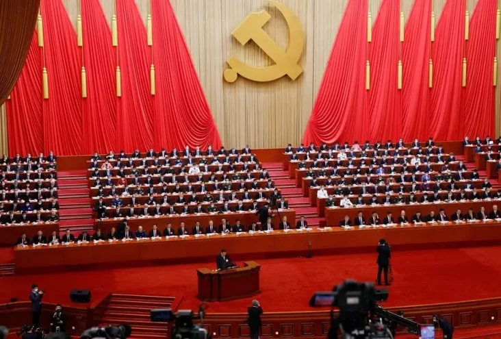 4 Fakta Sidang Parlemen...
