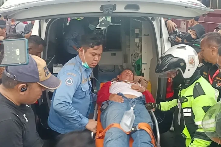 Sejumlah Pendemo Dukung...