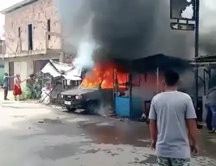 Mobil dan Rumah di Palembang...