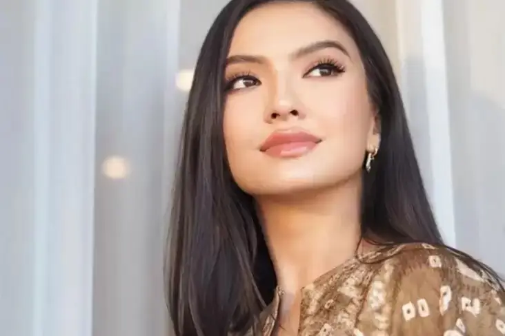 Raline Shah Ulang Tahun...