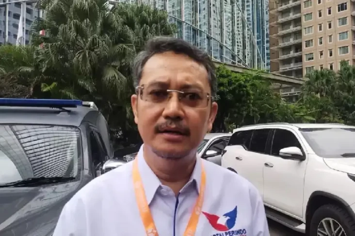 Ferry Kurnia Desak KPU...