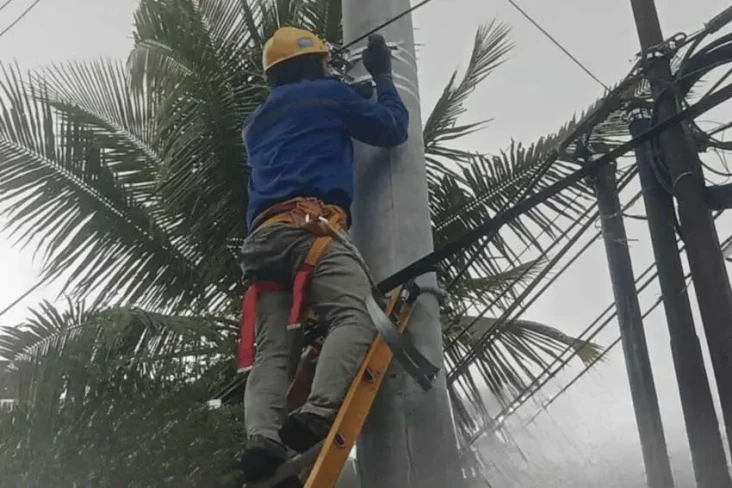 PLN Rapikan Bentang...