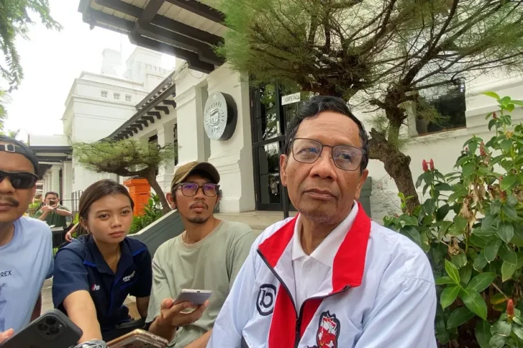 Ganjar Dilaporkan ke...