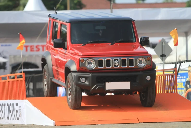 Harga Jimny 5 Pintu...