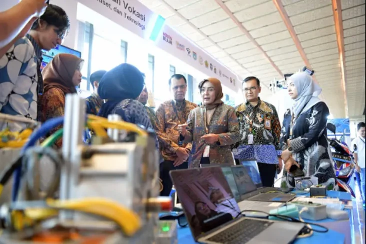 Inovasi Pendidikan Vokasi...