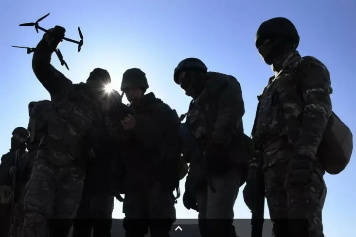 Kehebatan Groza, Senjata...