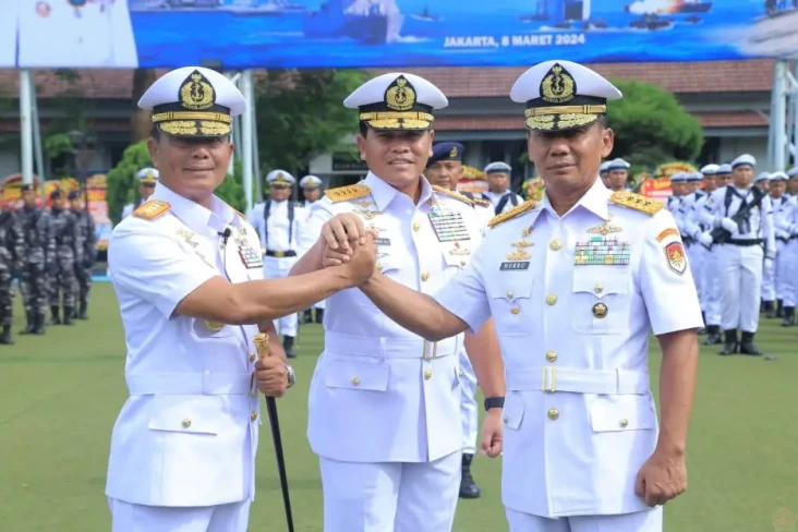 Resmi Jabat Pangkoarmada...