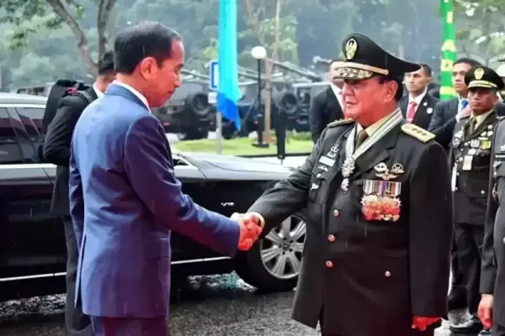 Apa Perbedaan Jenderal...