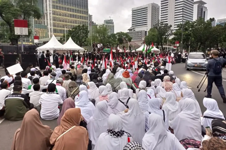 Massa Aksi Bela Palestina...