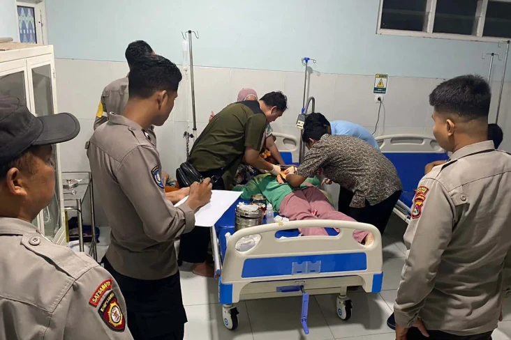 Pulang Makan, Perawat...