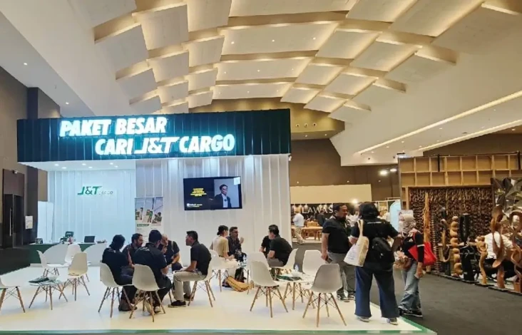 J&T Cargo Dorong Pertumbuhan...