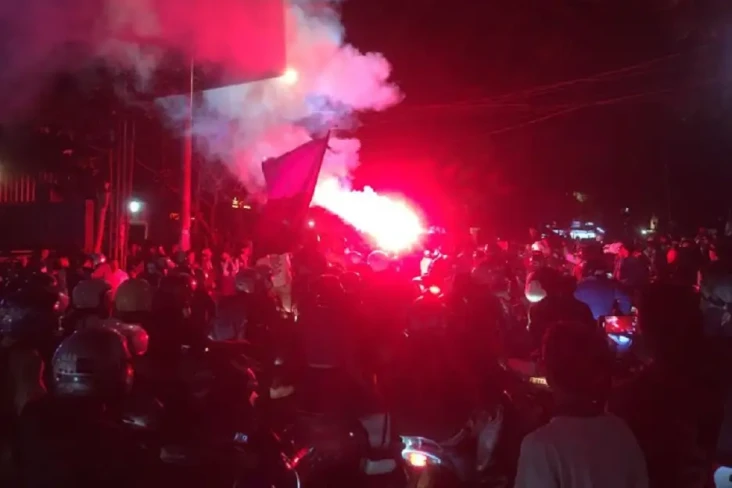 Persib Menang Atas Persija,...