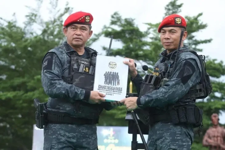 KSAD Jenderal TNI Maruli...