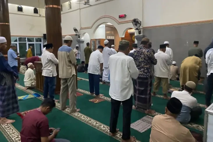 Besok Muhammadiyah Mulai...