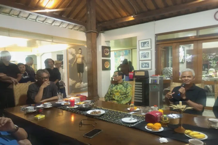 Bertemu Megawati, Mahfud...