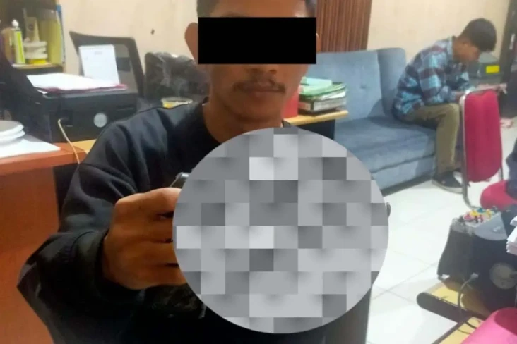 Heboh Bentrokan Jakmania...