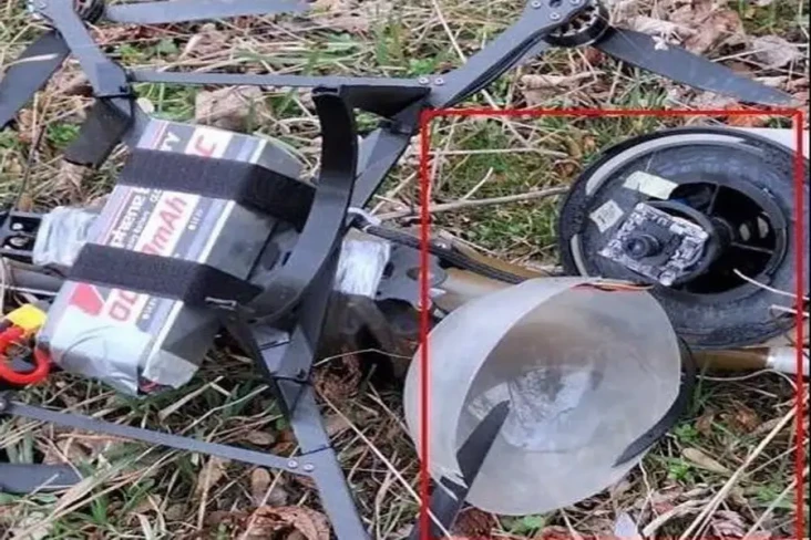 Misteri Telur Plastik...