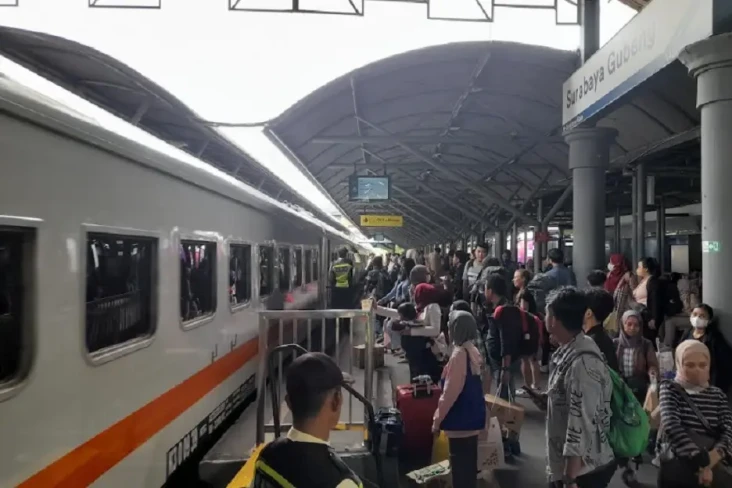 Mudik Lebaran KAI Daop...