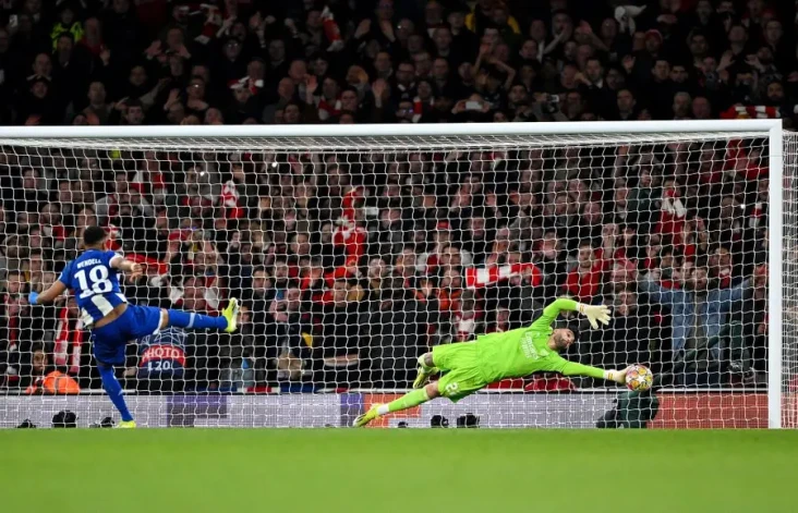 Dramatis, Arsenal Putus...