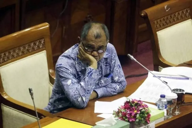 Mantan Ketua KPK Curiga...