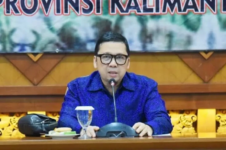 Komisi II DPR Sebut...