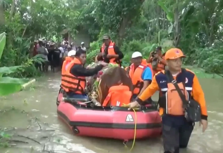 Miris! Luapan Banjir...
