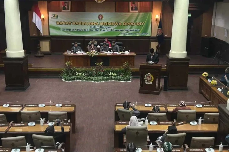 13 Maret Cikal Bakal...
