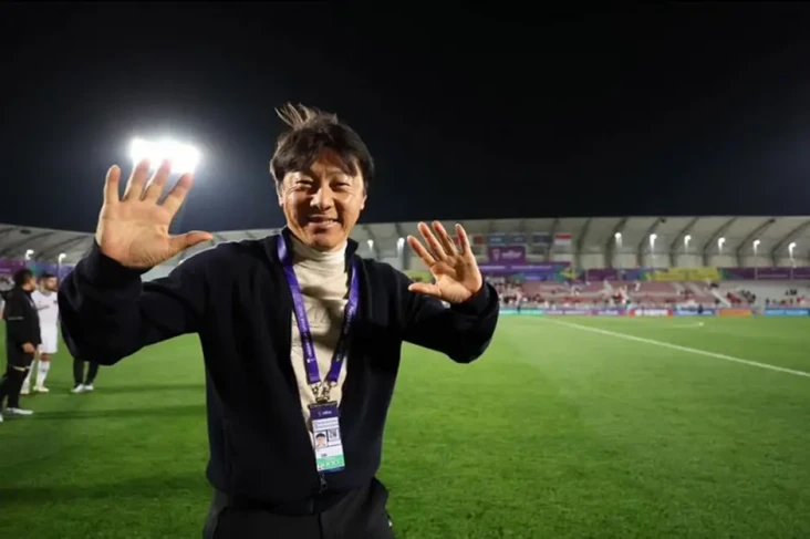 Shin Tae-yong Tak Jamin...