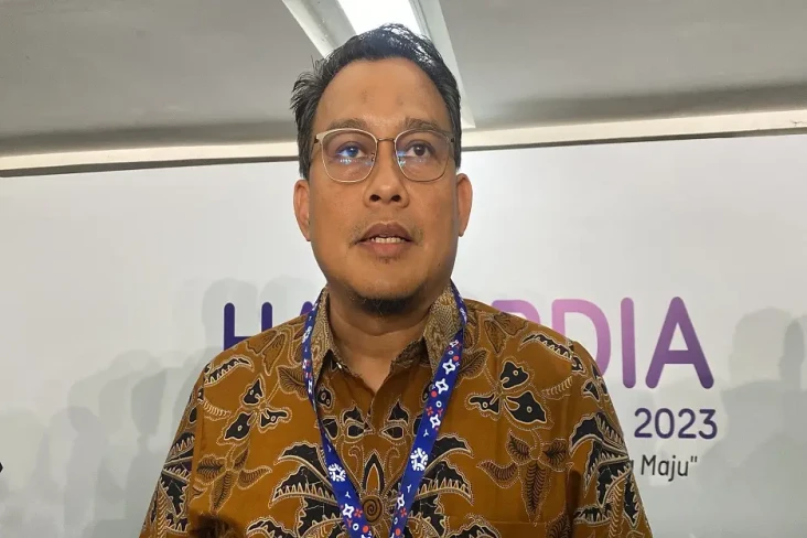 Korupsi Pengadaan Kelengkapan...