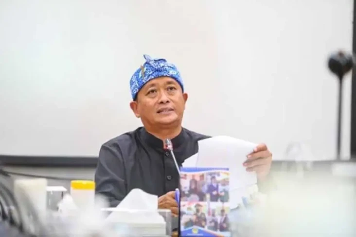 Sekda Bandung Irit Bicara...