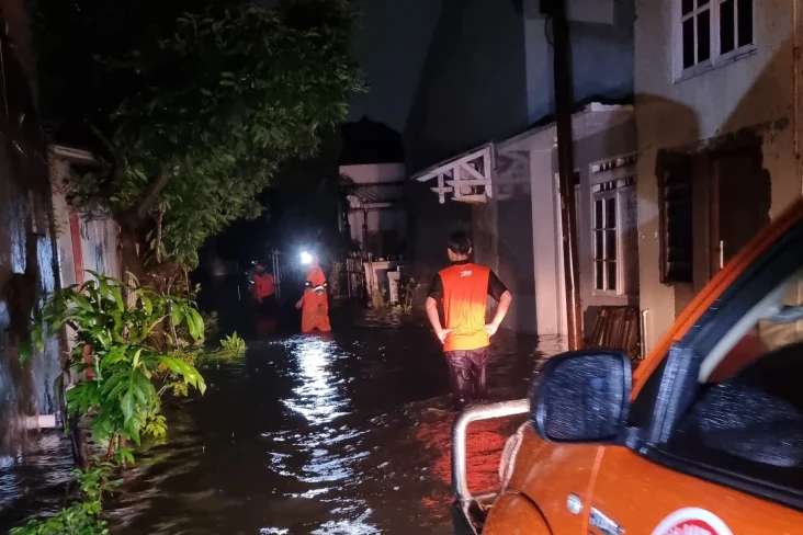 Banjir, Tanah Longsor,...