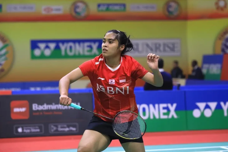 Gregoria Mariska Bentrok...
