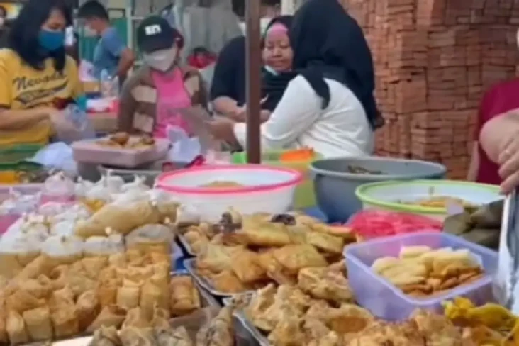 Viral! Masyarakat Non-Muslim...