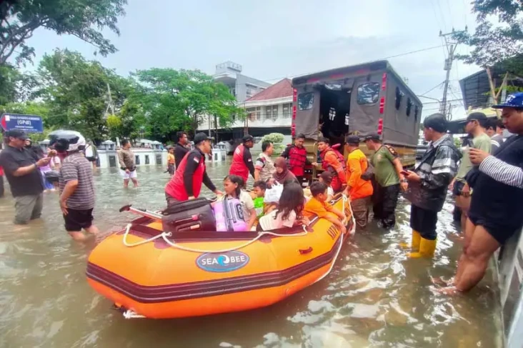 Bencana Hidrometeorologi...