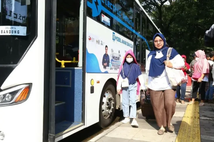PLN Gelar Mudik Bersama...